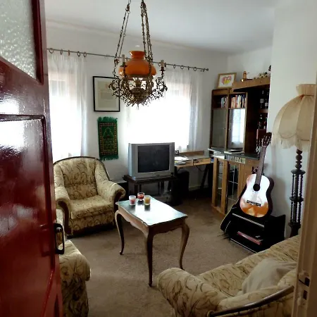 Homestay Nice In Quiet Area Sao Joao da Madeira