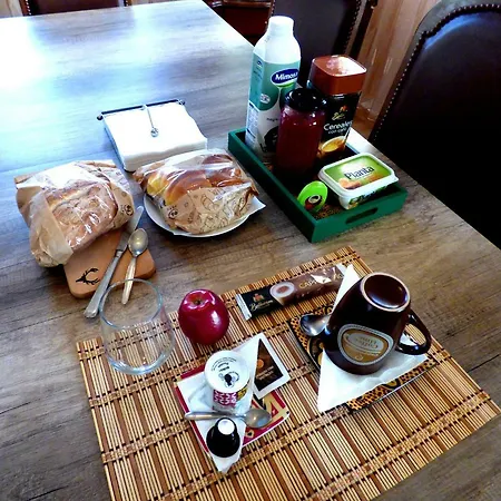 Nice In Quiet Area Homestay Sao Joao da Madeira